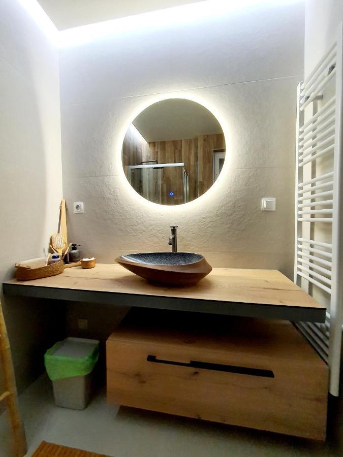 Βοho Katoikia Apartment โวโลส ภายนอก รูปภาพ
